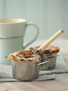 Quark soufflés with chocolate filling