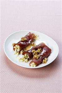 Mocetta rolls with apples & walnuts (Involtini di mocetta)