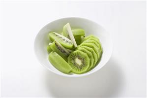 Kiwi fruit, peeled and sliced