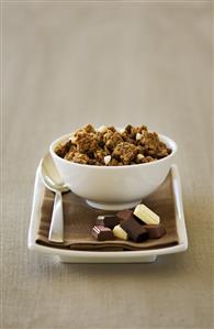 Chocolate cluster muesli