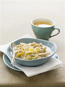 Porridge with bananas