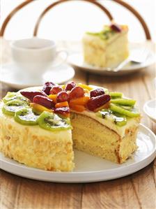 Almond sponge cake topped with fruit