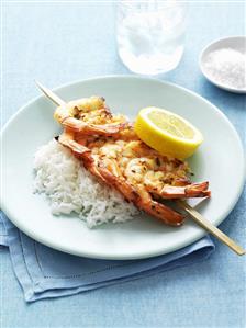 Grilled lemon and garlic prawns with rice