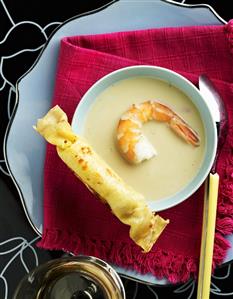 Soup with prawn and crepe (overhead view)