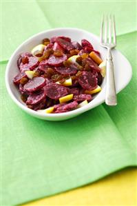 Beetroot salad with lemon, raisins and horseradish