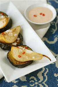 Pears with chilli rings on courgette slices