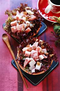 Surimi and grapefruit salad