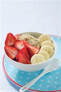 Muesli with banana and strawberries