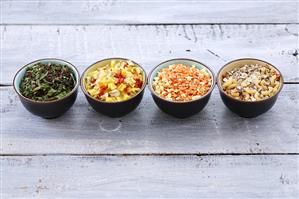Four instant soups with dried vegetables and herbs