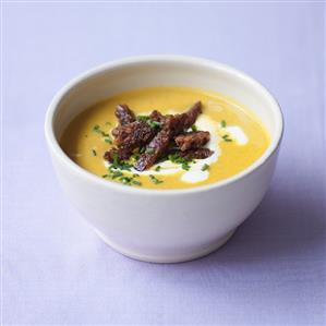 Cream of pumpkin soup with wholegrain croutons
