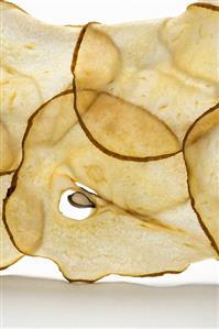 Dried pear slices (close-up)
