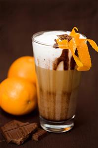 Chocolate orange latte macchiato (with orange liqueur)