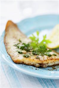 Fillet of plaice with lemon