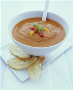 Pepper soup and toasted white bread