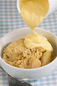 Apple crumble with custard (UK)