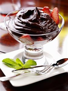 Chocolate cream with strawberries