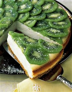 Cheesecake with Kiwi