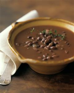 Black Bean Soup with Thyme