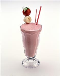 A Strawberry Banana Shake.  Receta disponible TR