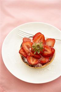 Strawberry Fruit Tart; From Above