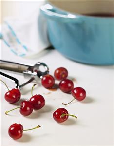 Cherries; Pot; Pitter