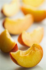 Fresh Peach Slices