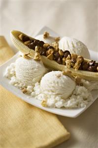 Chocolate Peanut Butter Banana Boat