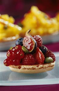 Macaroon topped with fruit