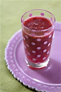 Bilberry rose watermelon smoothie. Bebida de sandia. Receta disponible.  