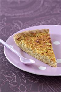 Grated apples pie. Tarta de manzanas. Receta disponible.  