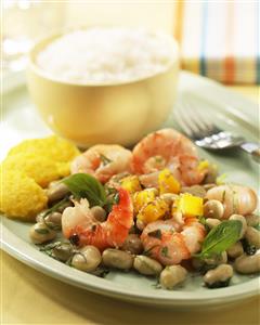 Salteado de gambas y habas. Receta disponible.
Shrimp and Fava Bean Sautee.
