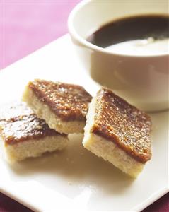 Bizcocho con higos y canela. Receta disponible
. Sponge Cacke of Fig and Cinnamon.