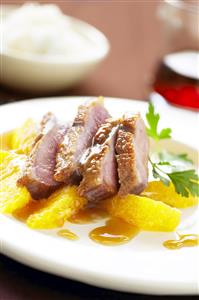 Magret de pato con miel y naranja. Receta disponible TR. 
Duck Magret (Breast) with Honey and Orange.