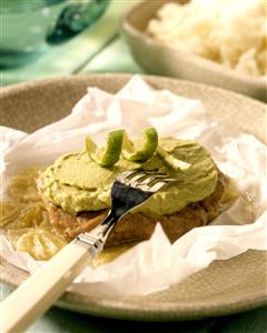 Cocina Bio. Filetes de buey con aguacate. Receta disponible.
Cooking Bio. Ox Steaks with Avocado.