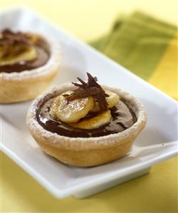 Tartaletas de chocolate y platano. Receta disponible.
