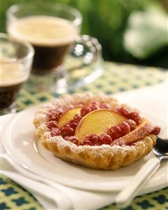 Tartaletas de grosellas y nectarinas. Receta disponible.
Current and Nectarine Tarts.
