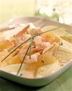 Ensalada marinera con pomelo. Receta disponible TR.
 Sea Salad with Grapefruit. 
