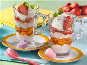 Nata con frutas. Receta disponible.
