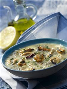 Sopa con mejillones. Receta por encargo.