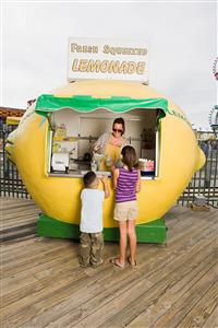 Kids at lemonade stall