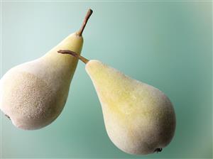 Frozen pears