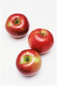 Braeburn apples